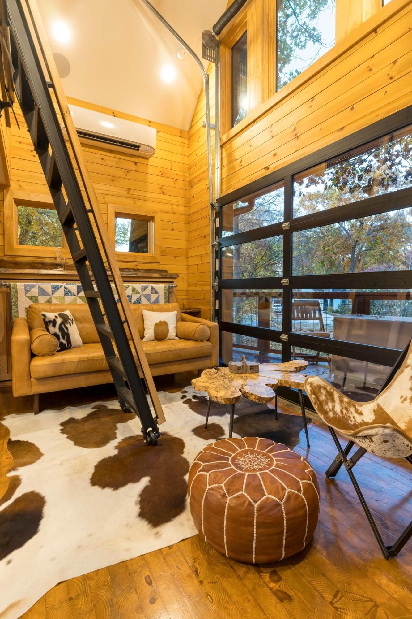 The Tree House In ベントンビル エクステリア 写真